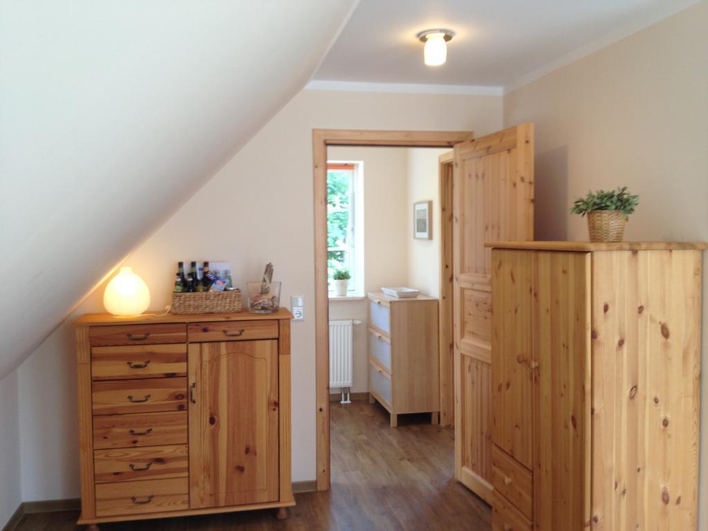 Haus Stoertebeker Appartements - Hotel Garni, Seebad ルブミン 部屋 写真