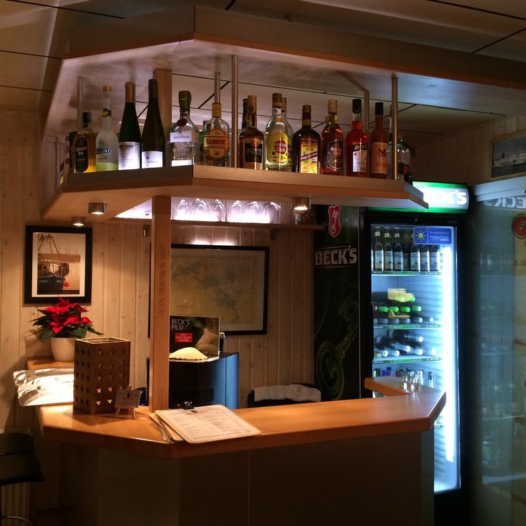 Haus Stoertebeker Appartements - Hotel Garni, Seebad ルブミン エクステリア 写真