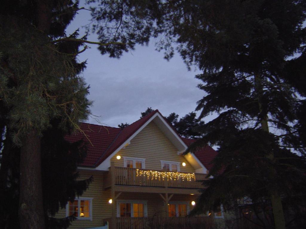 Haus Stoertebeker Appartements - Hotel Garni, Seebad ルブミン エクステリア 写真